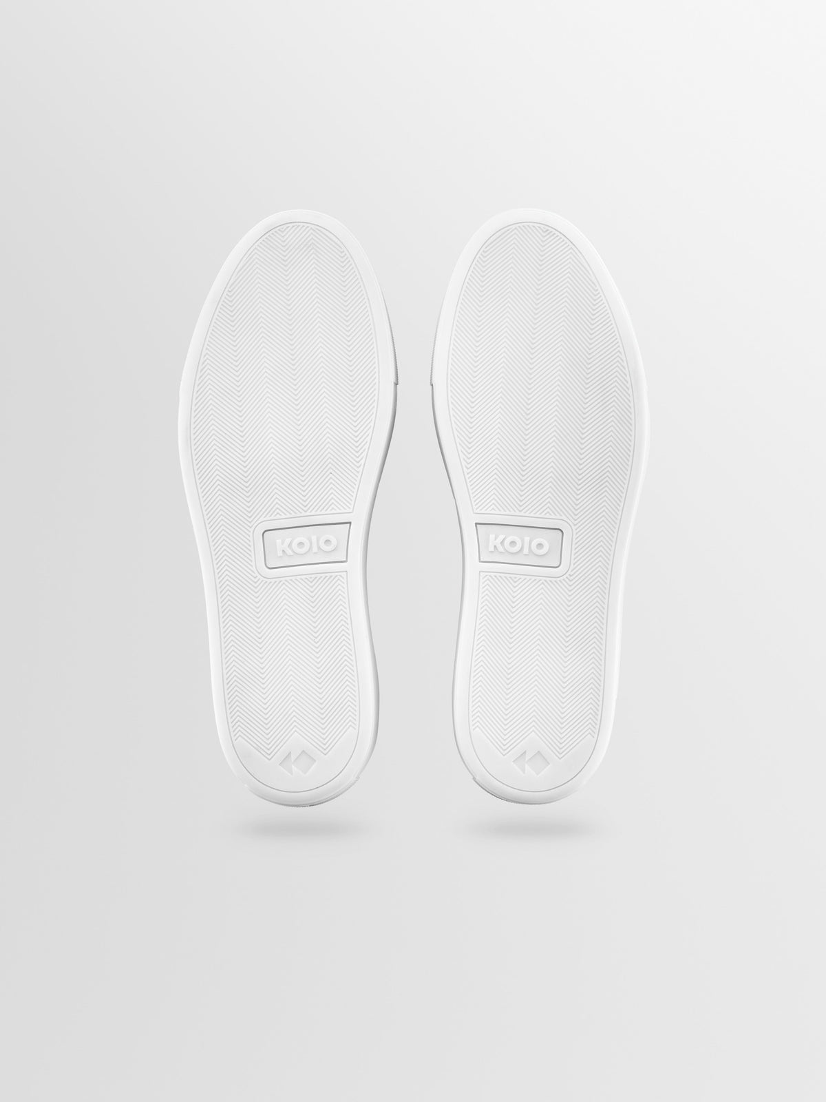 Capri Leather Sneaker in Triple White Rose Anvil