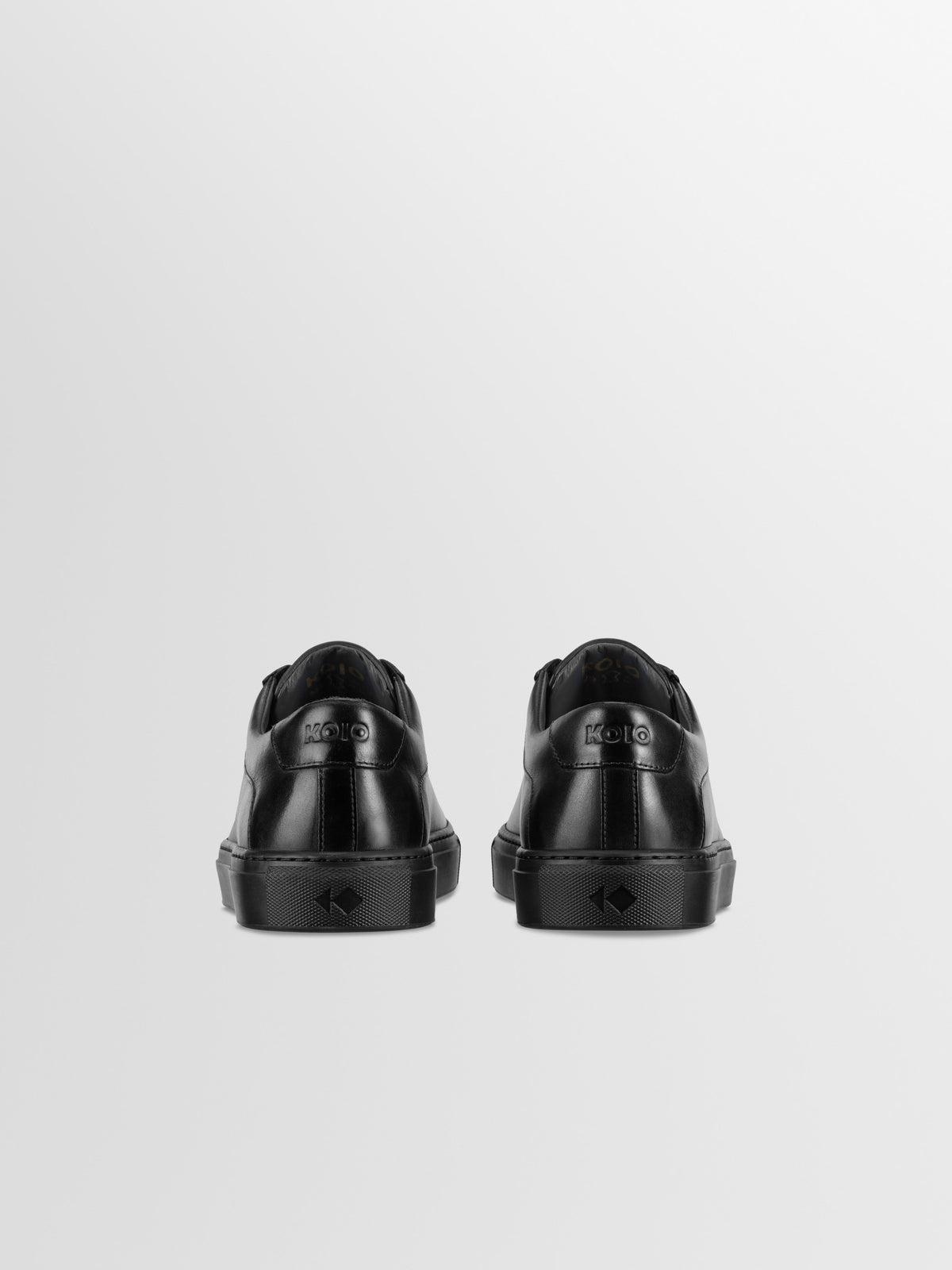 Capri Leather Sneaker in Antica Nero