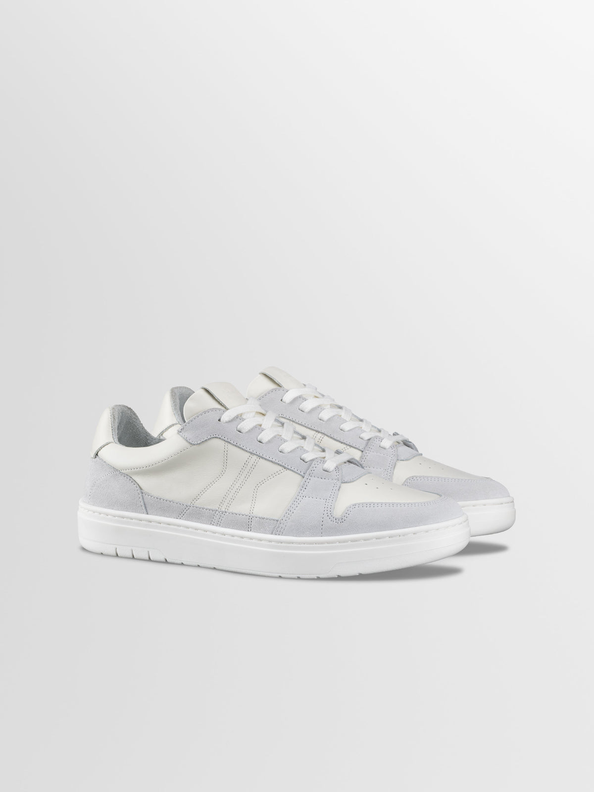 Carrara Suede Sneaker in Ice