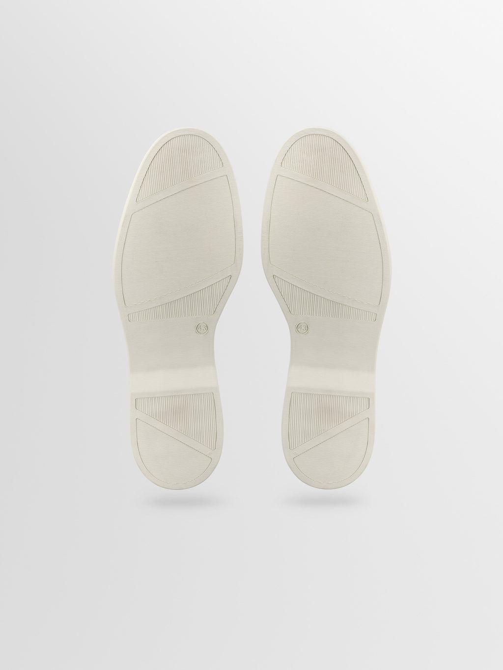 Catania Suede Loafer in Taupe