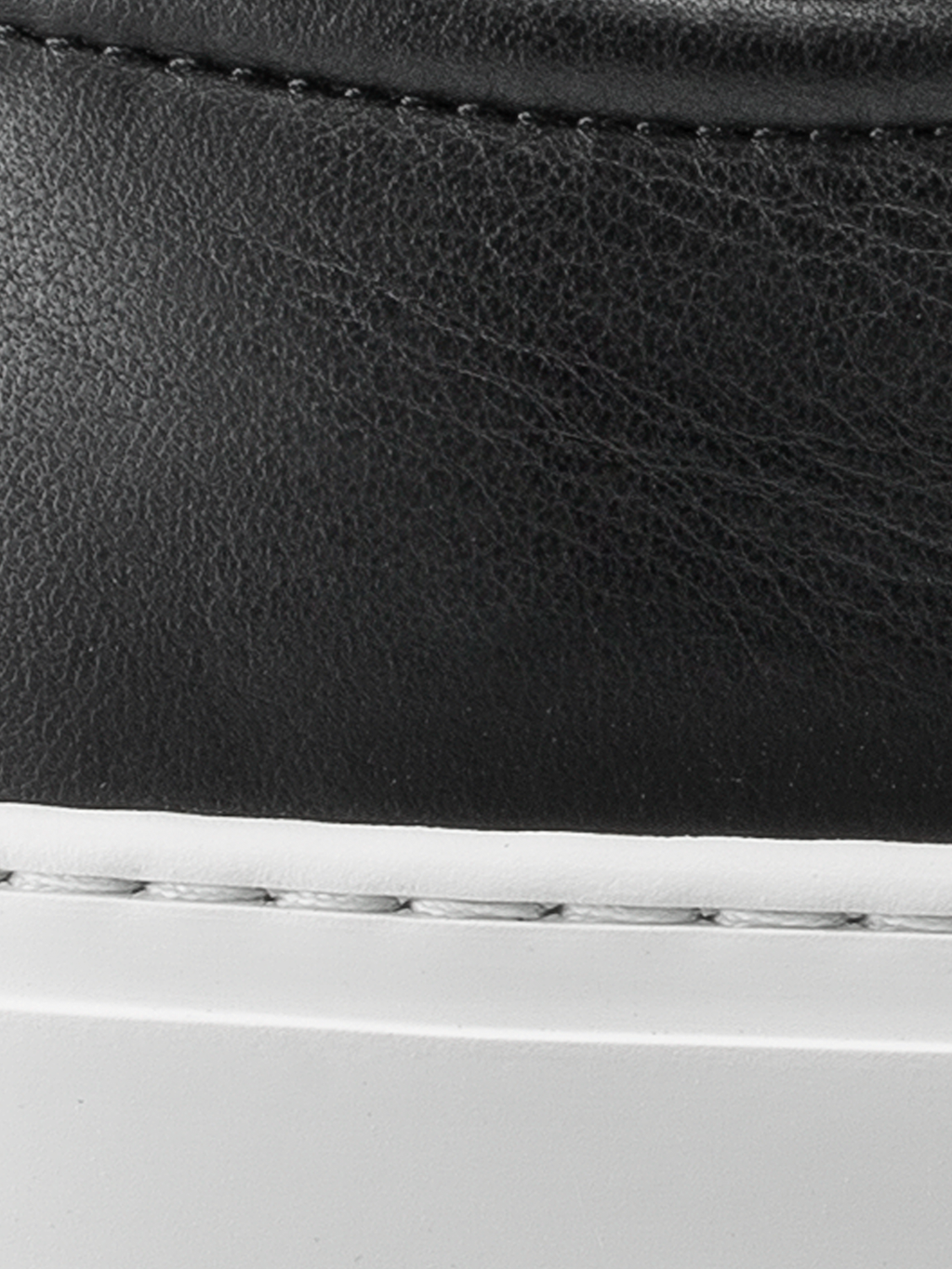 Garda Leather Sneaker in Onyx