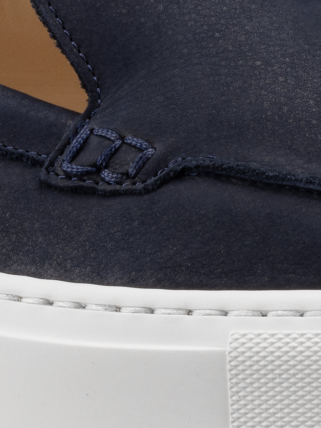 Lido Nubuck Loafer in Yacht