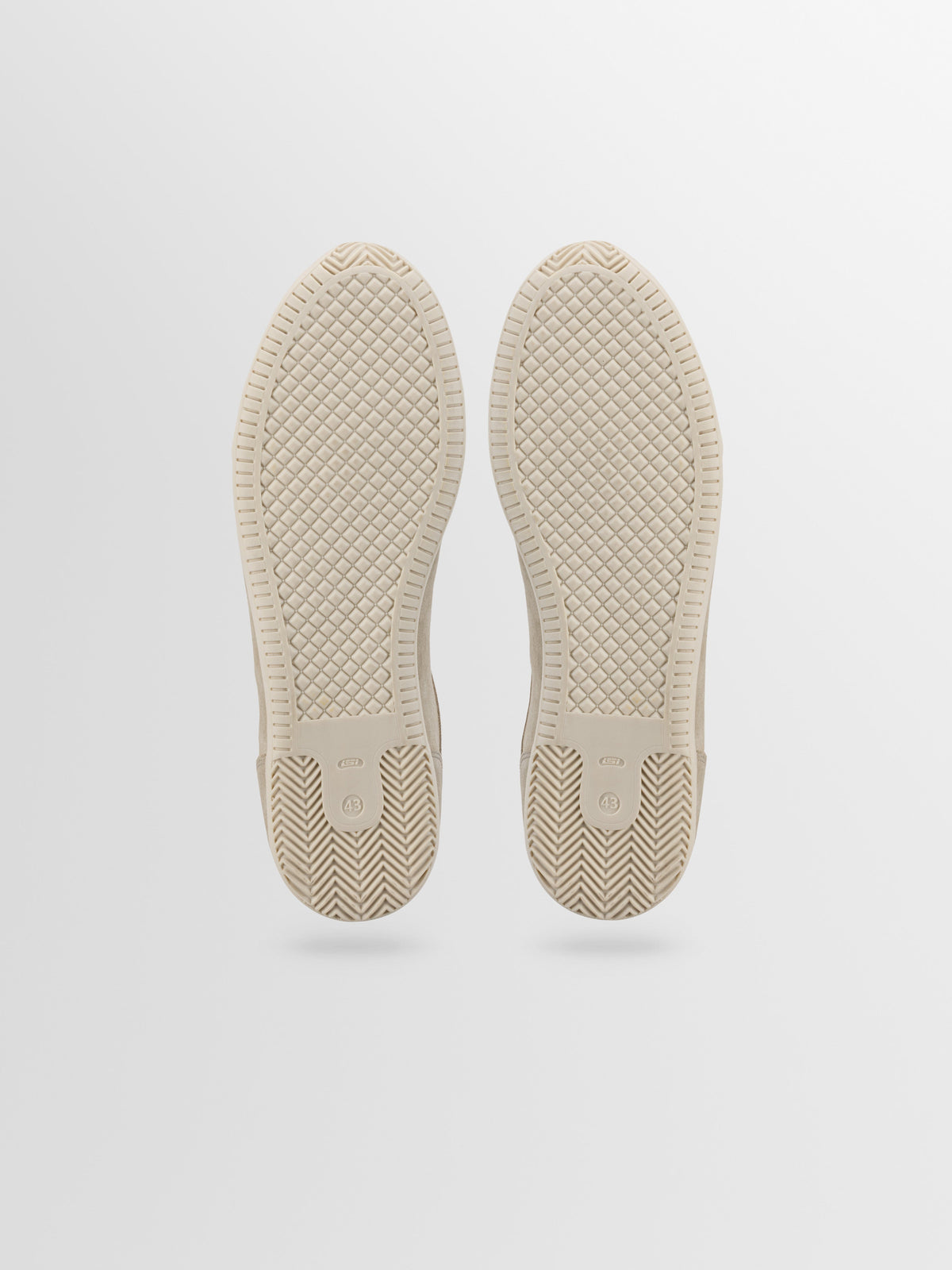 Parma Suede Sneaker in Sand