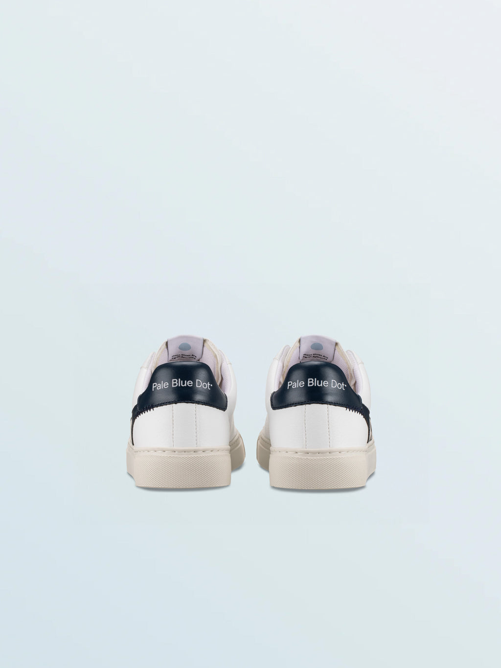 Vegan 01 Sneaker in Iceberg
