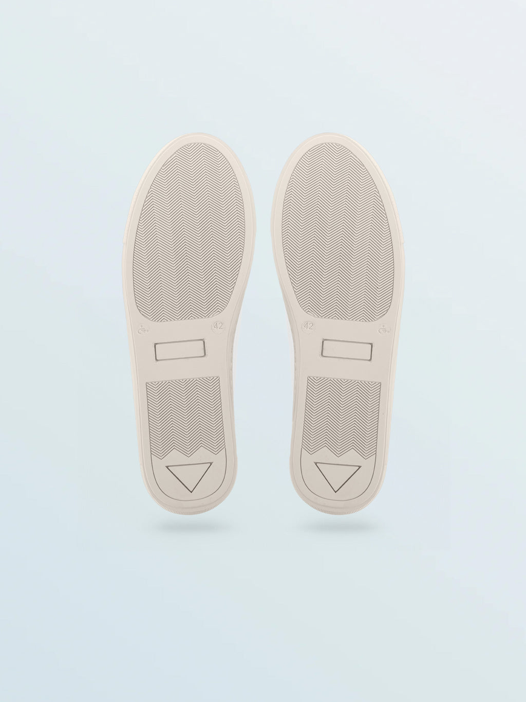 Vegan 01 Sneaker in Iceberg