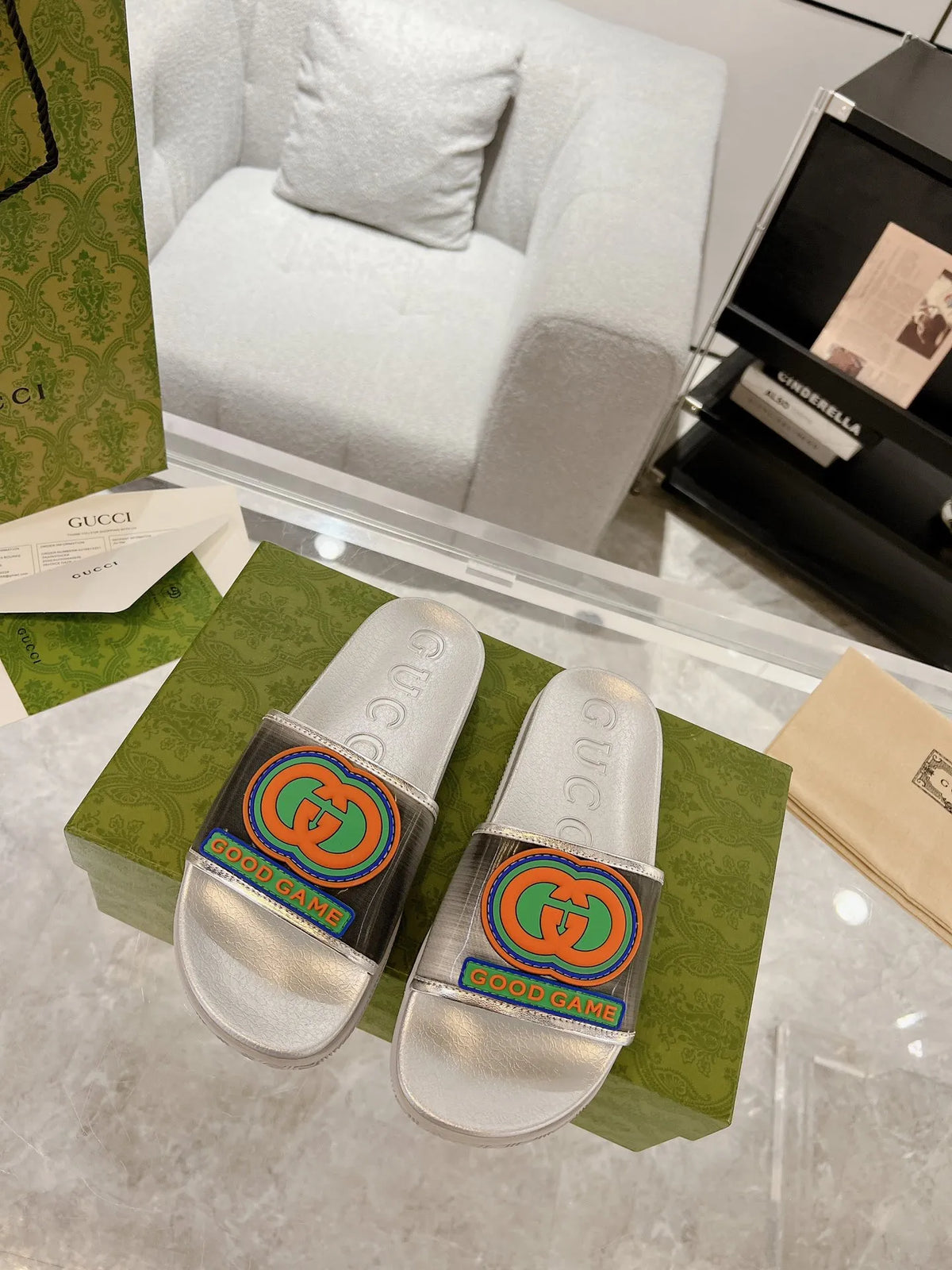 Gucci GG Interlocking Logo White Slides