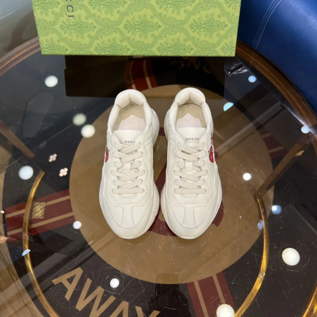 Gucci Red Heart Face White Sneakers