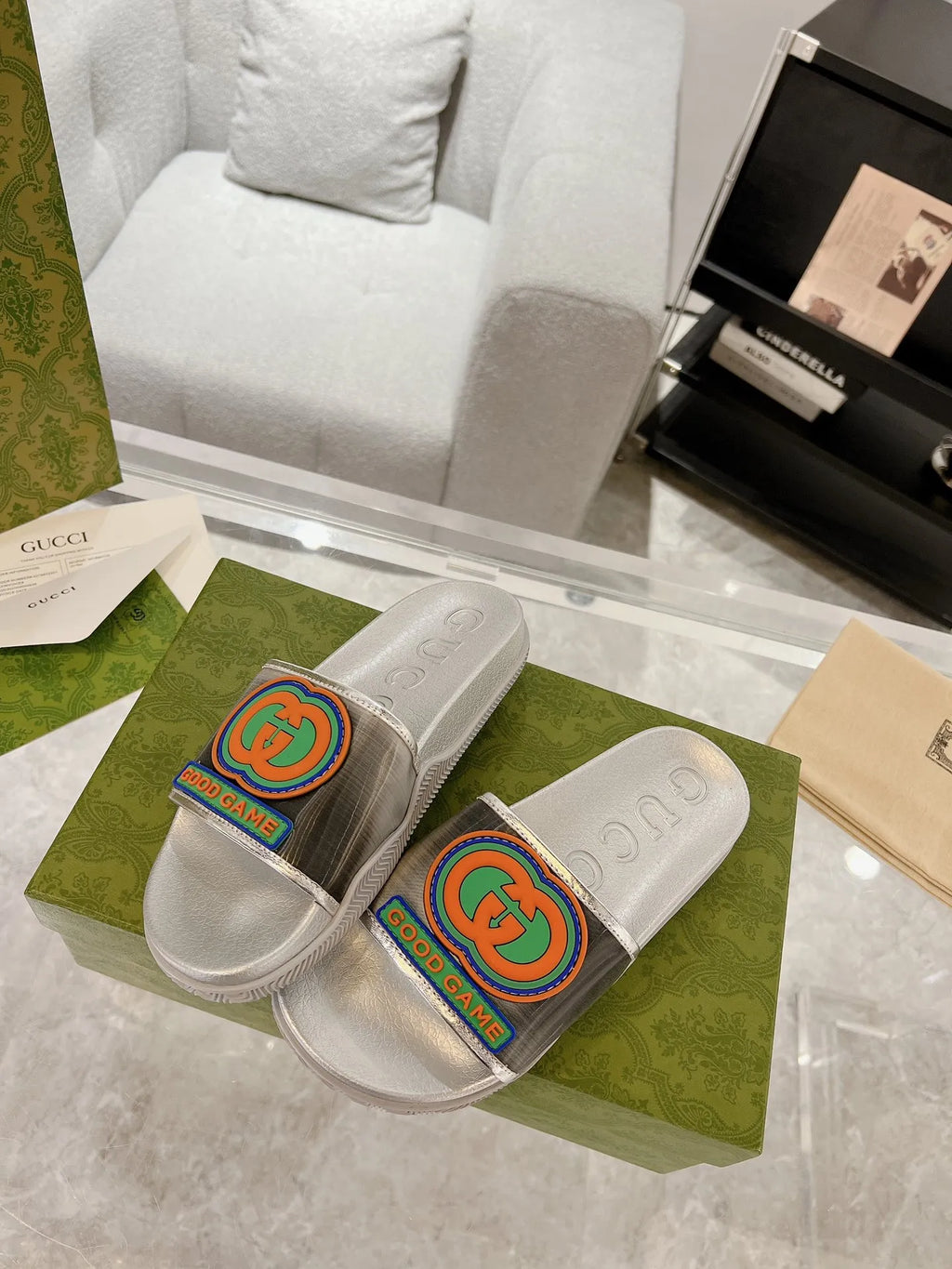 Gucci GG Interlocking Logo White Slides