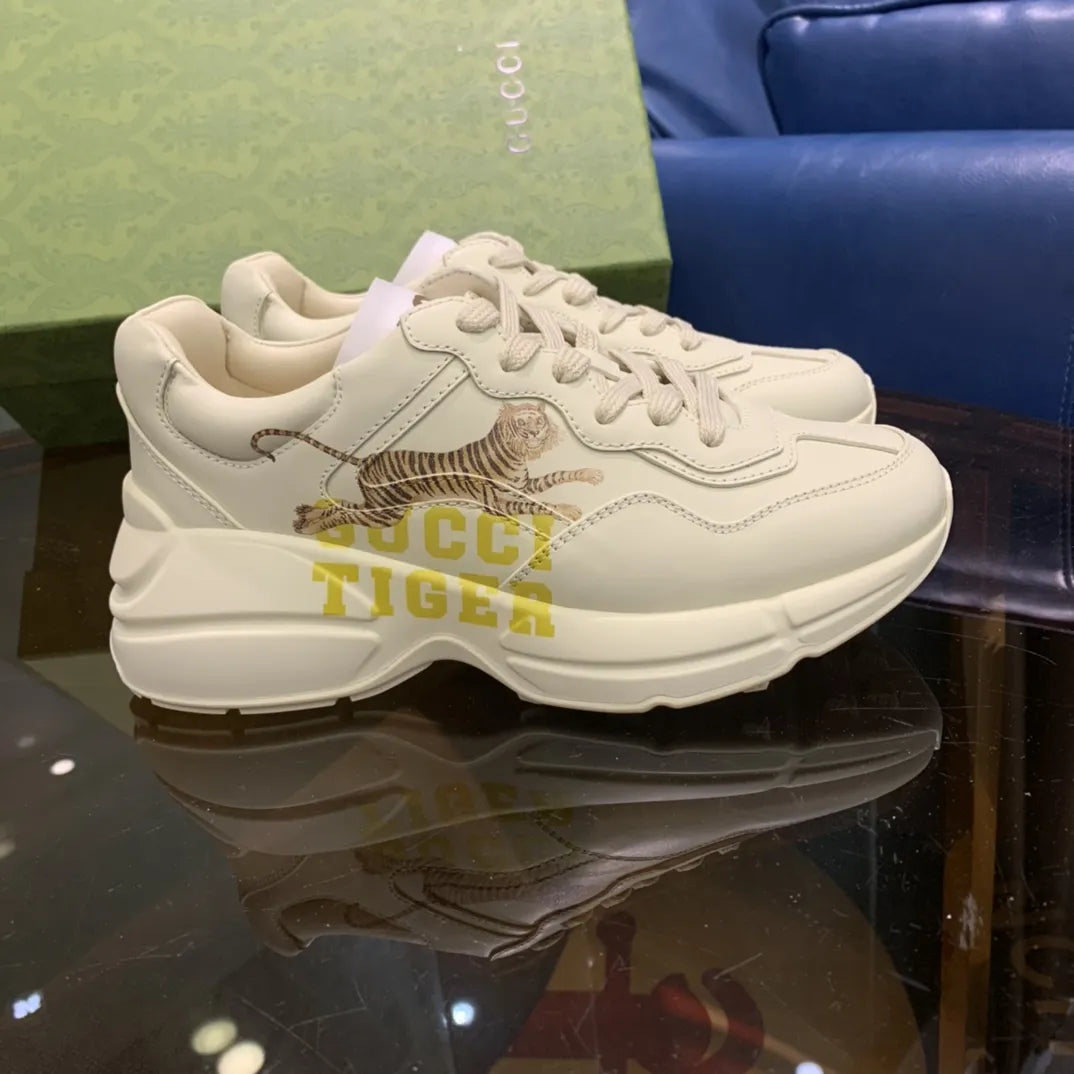 Gucci Tiger Off White Cream Sneakers