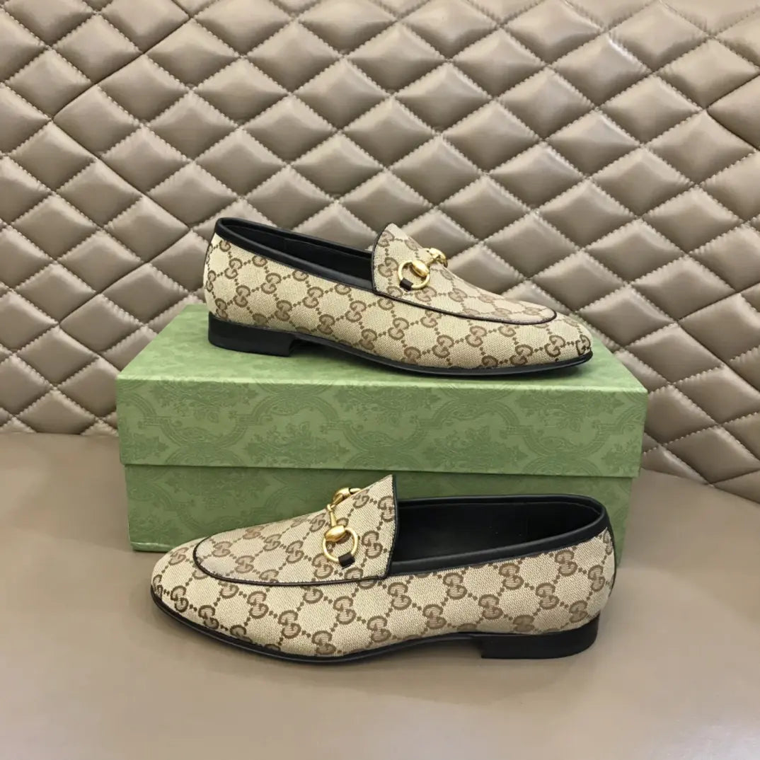 Gucci GG Supreme Horsebit Beige Loafers