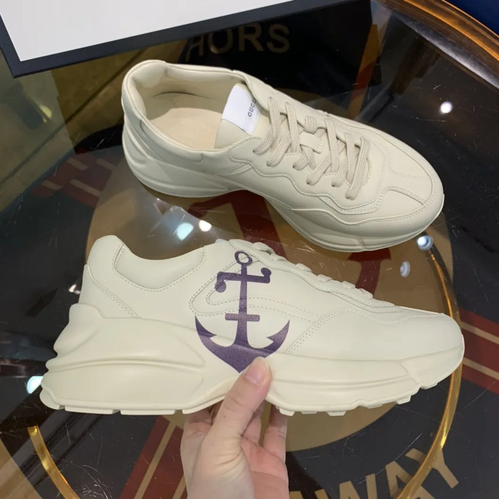 Le Plus Loin Le Plus Serré Off White Sneakers