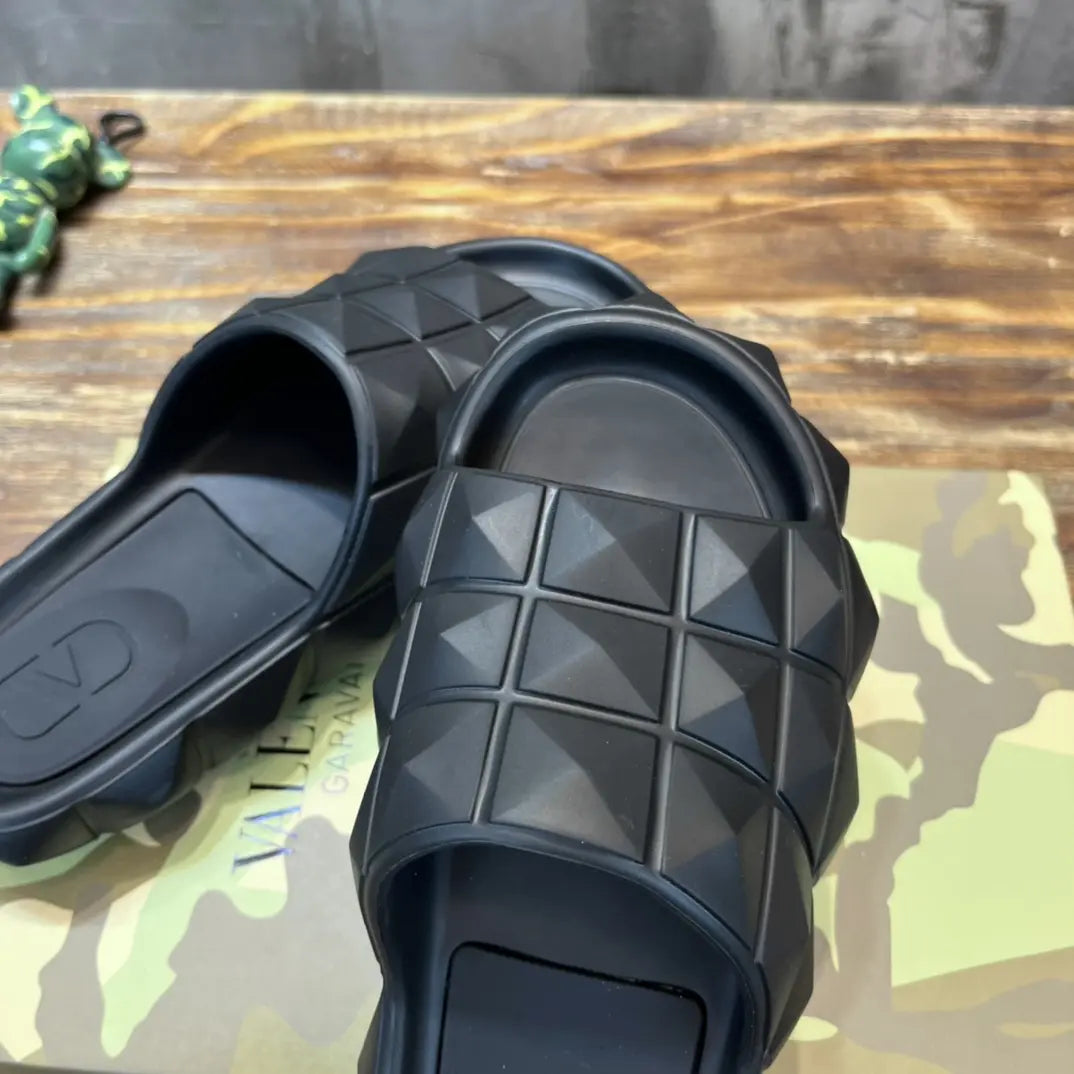 Valentino Garavani Black Quilted Leather Slides