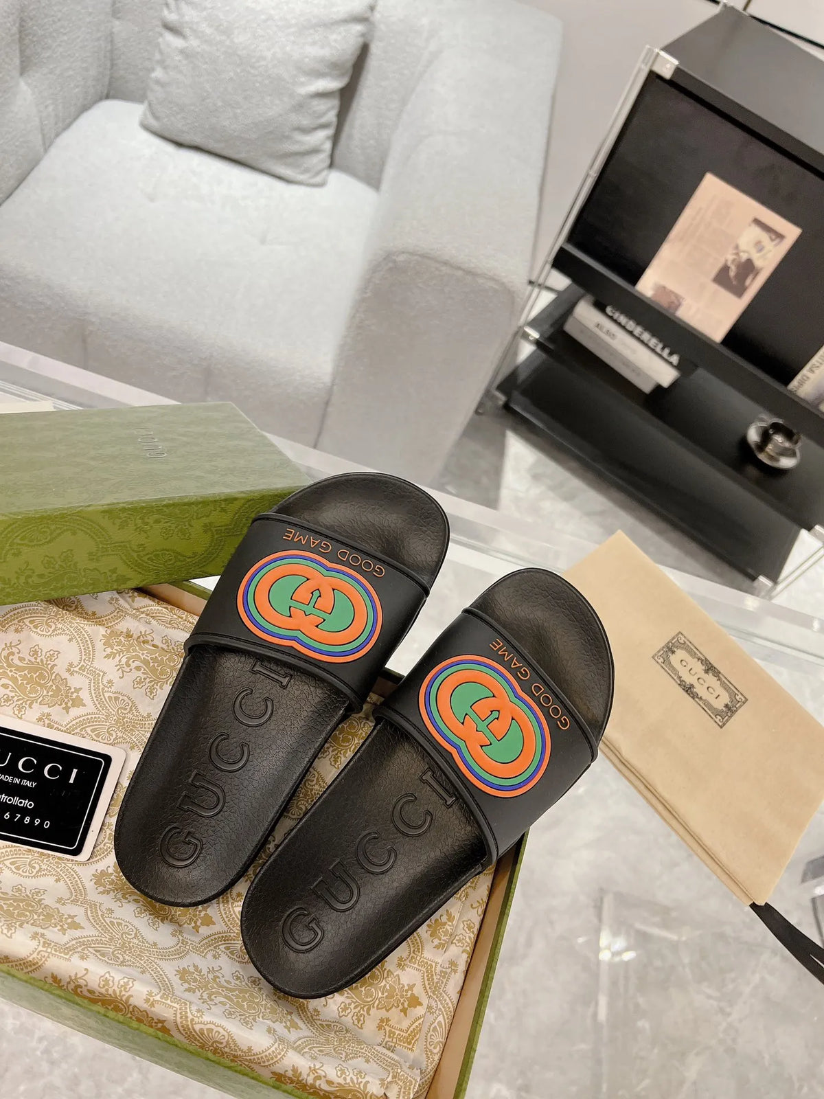 Gucci GG Black Logo Slides
