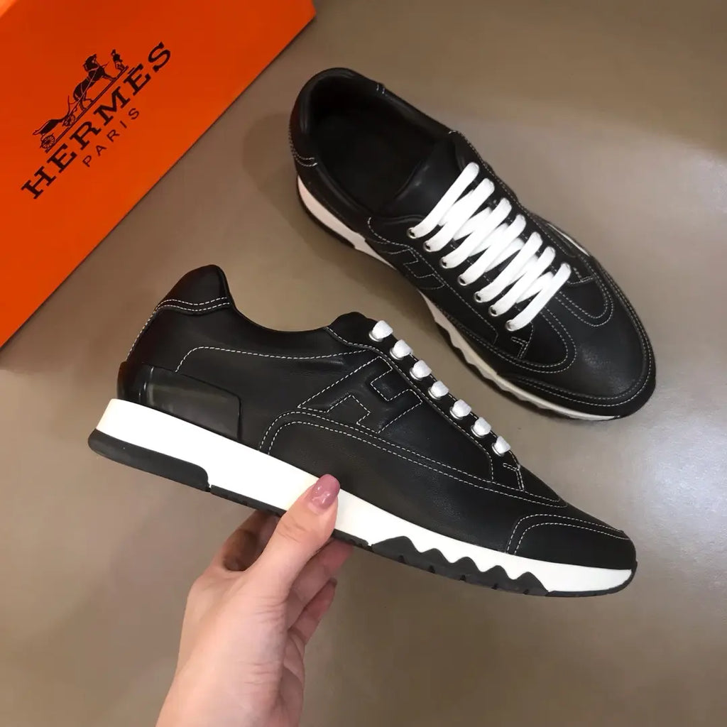 H Paris Bouncing Black White Sneakers