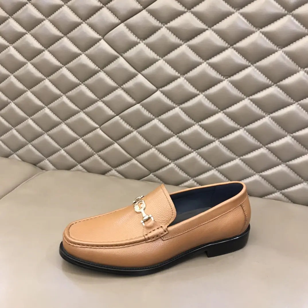 Gucci Horsebit Beige Tan Loafers