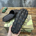 Valentino Garavani Diamond Quilted Black Slides