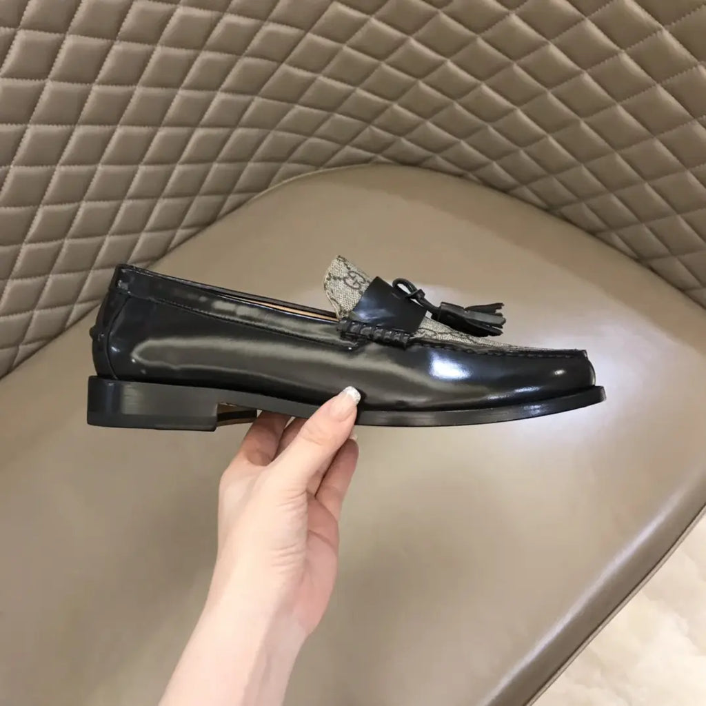Gucci GG Black Beige Tassel Loafers