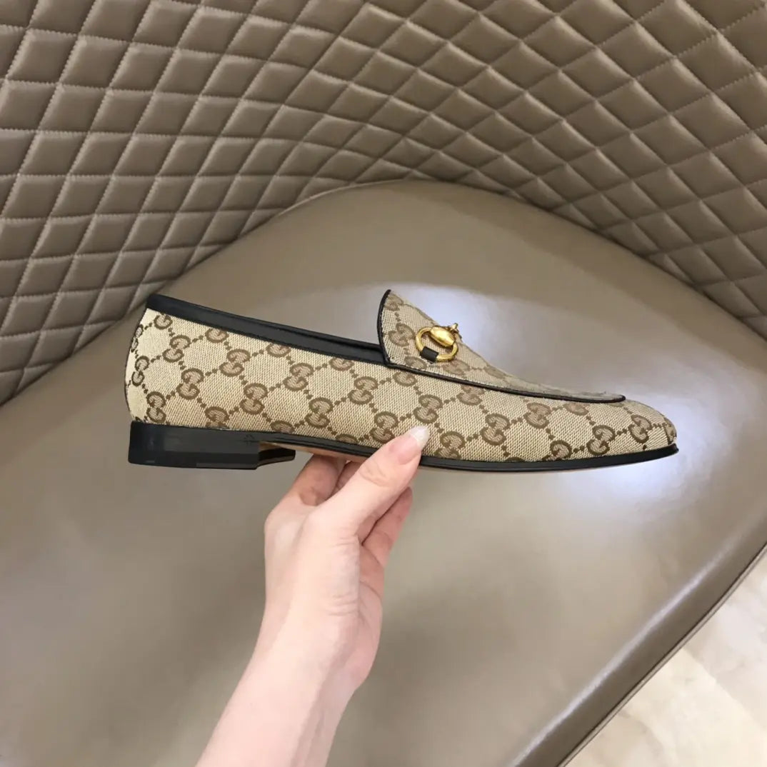 Gucci GG Supreme Horsebit Beige Loafers