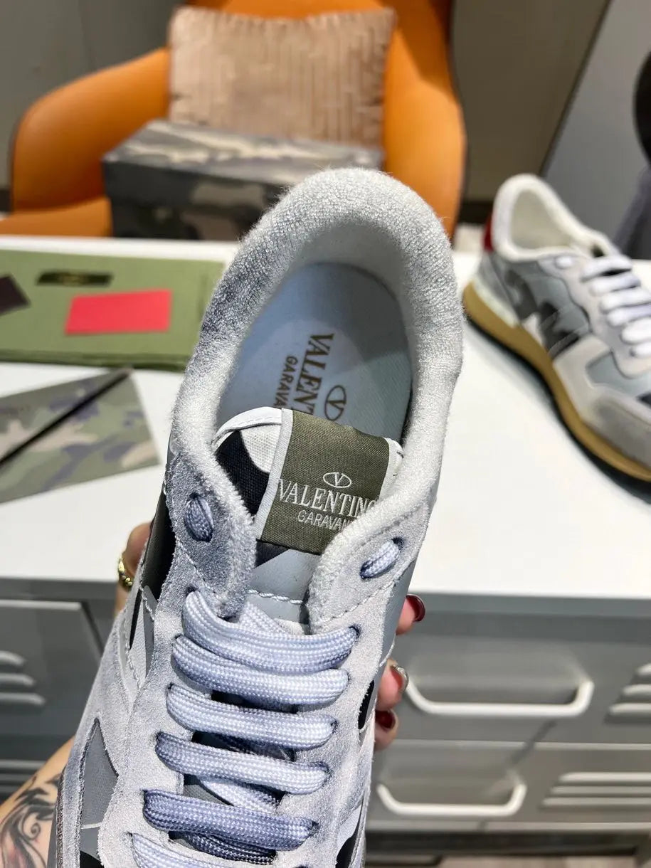 Dior B22 Black White Grey Sneakers