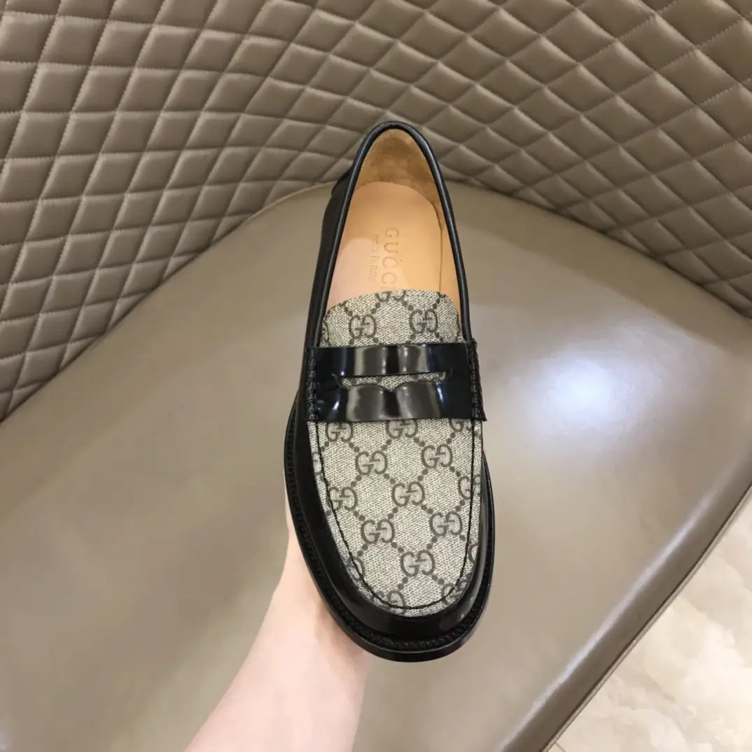 Gucci GG Black Patent Beige Loafers