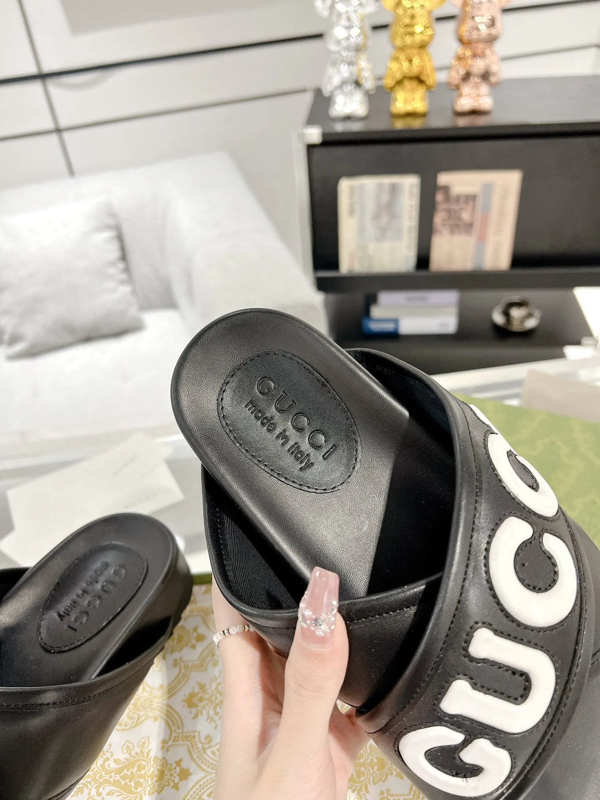 Gucci Logo Black White Slides