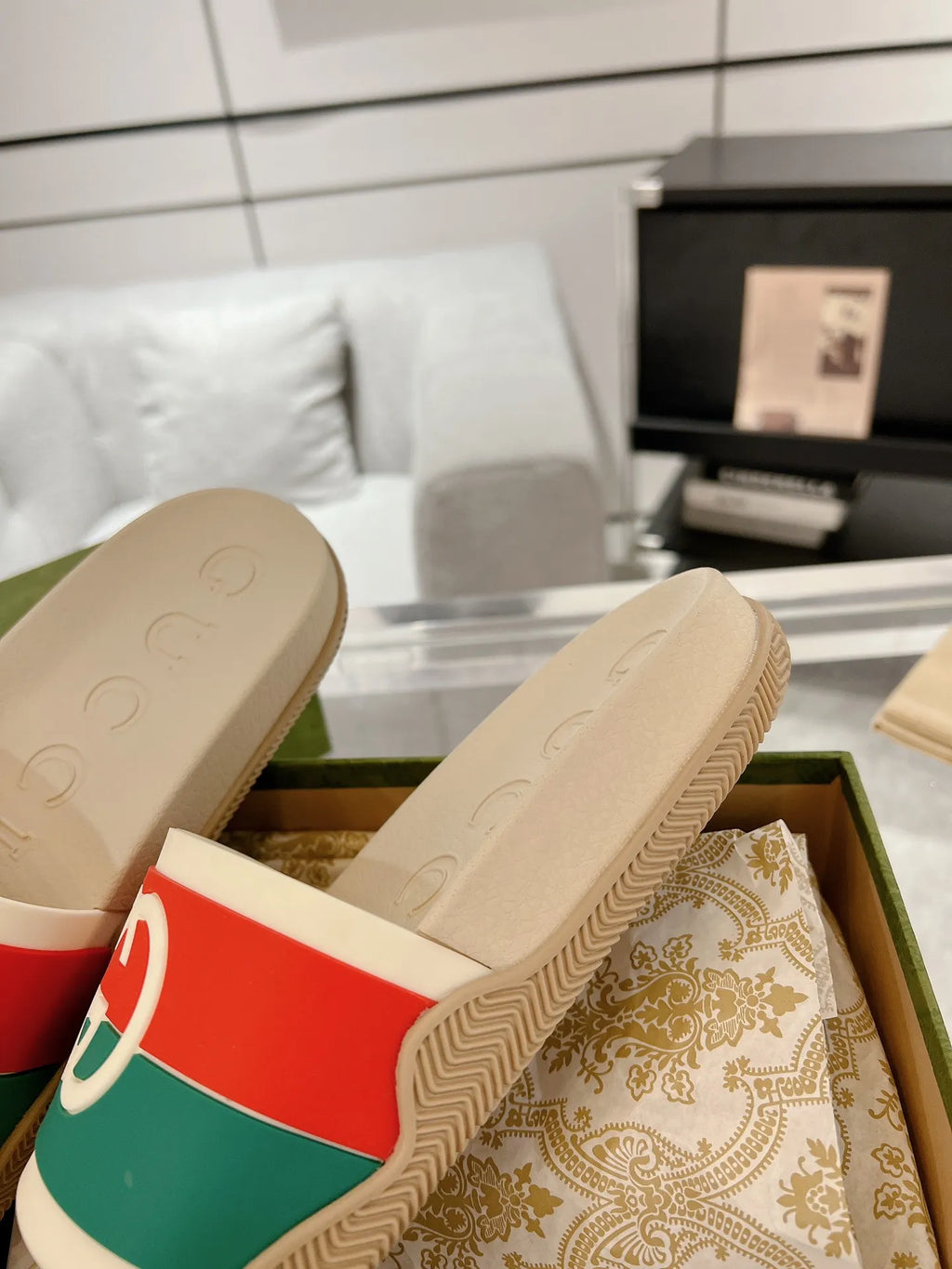 Gucci GG Beige Red Green Slides