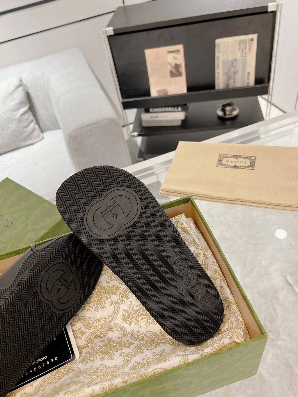 Gucci GG Black Logo Slides
