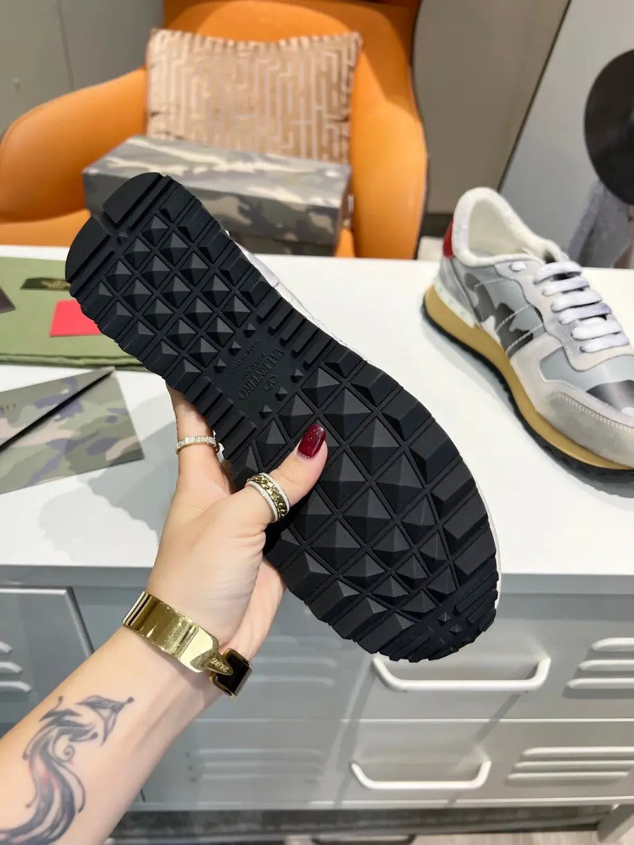 Dior B22 Black White Grey Sneakers