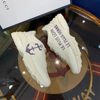 Le Plus Loin Le Plus Serré Off White Sneakers